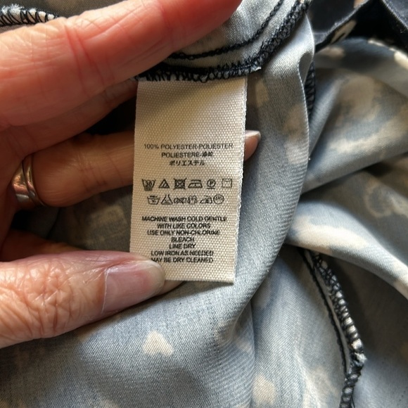 Free People Kendall Satin Slip Midi Skirt Hearts Slip On Valentine Sz XS - Picture 10 of 14